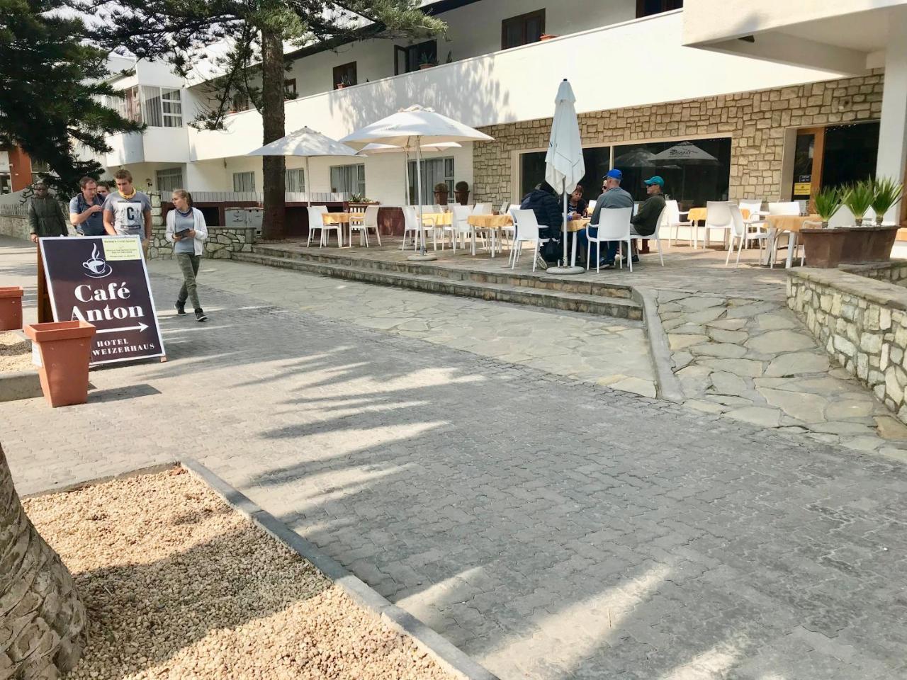 Hotel Schweizerhaus/Cafe Anton Swakopmund Exterior photo